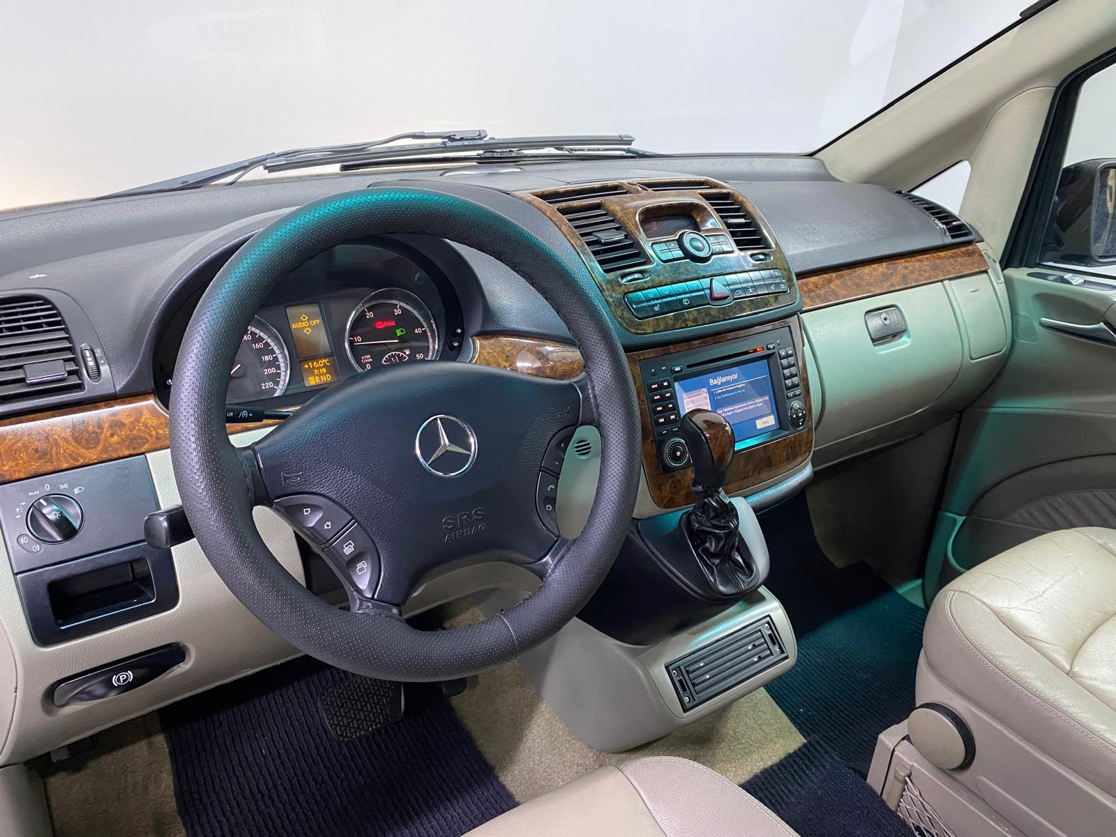 MERCEDES VIANO 15